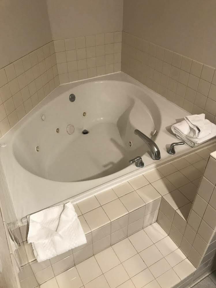Fairfield Inn & Suites Bend Downtown Zewnętrze zdjęcie